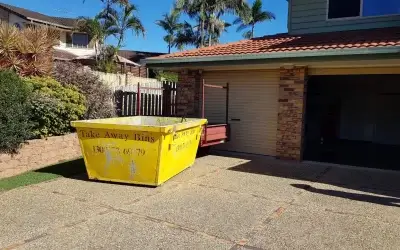 Need Mini Skip Hire Near Me? Call Now for Quick Delivery!